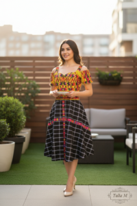 Vestido de Falda Media Campana con Blusa de Hombros Caídos y Faja TECPAN Y SAN JUANERO